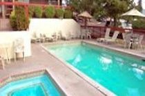 Best Western Inn And Suites Of Бенд Екстериор снимка